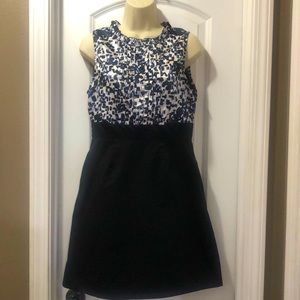 5/$13 - A Emmelee Dress Size Medium